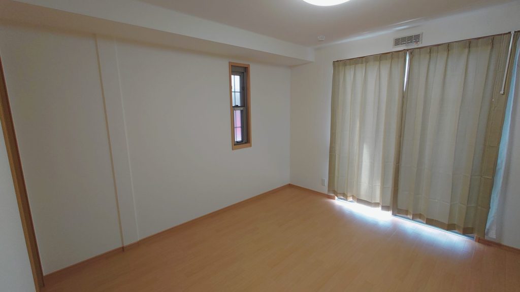 社員寮（ベランダ向き）